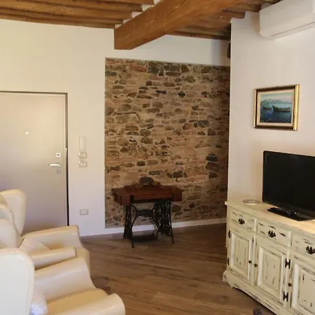 La Casa Di Montecristo Apartmán *